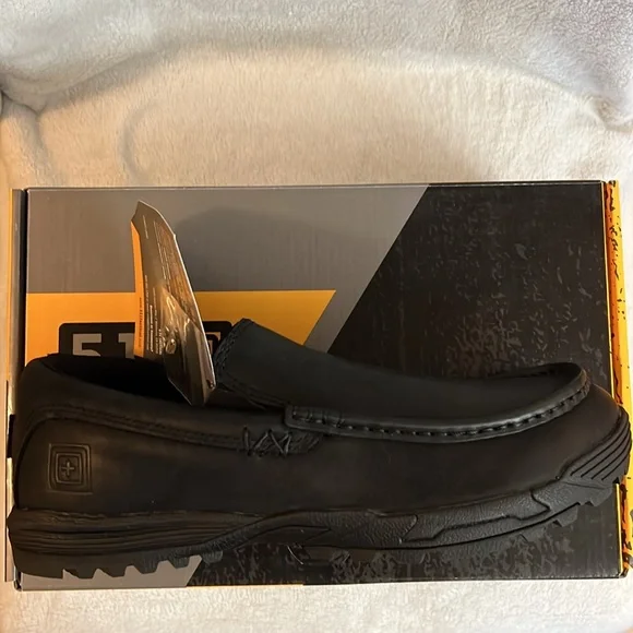 NEW MENS  5.11 Pursuit Slip On Shoes - Picture 5 of 7